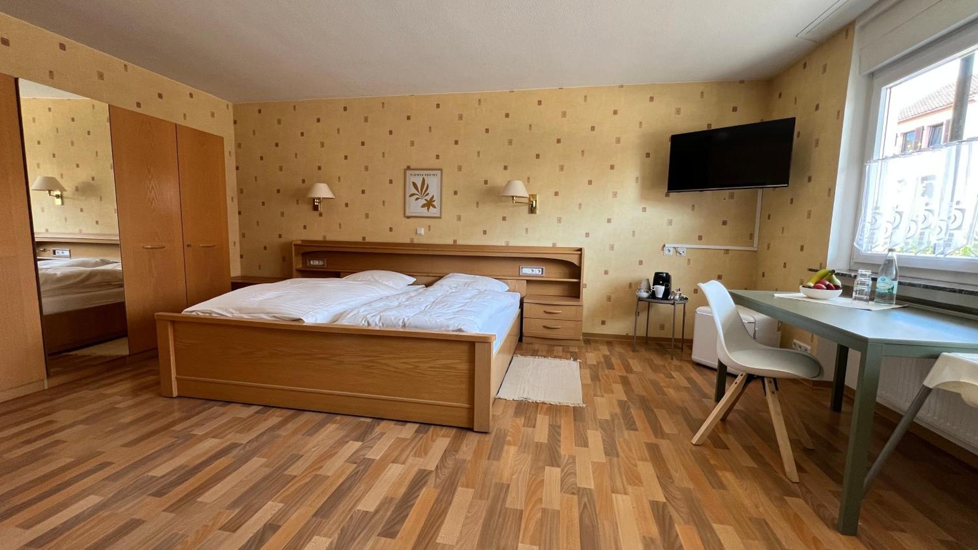 Gaestehaus Kliebenstein Saarwellingen Εξωτερικό φωτογραφία